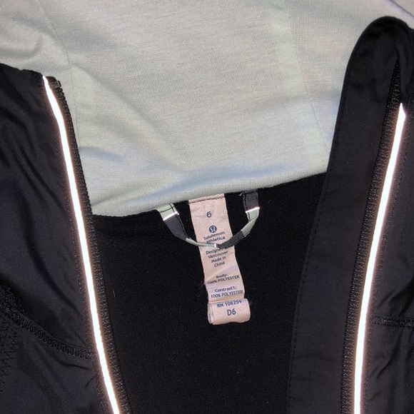 Lululemon jacket - Picture 5 of 5